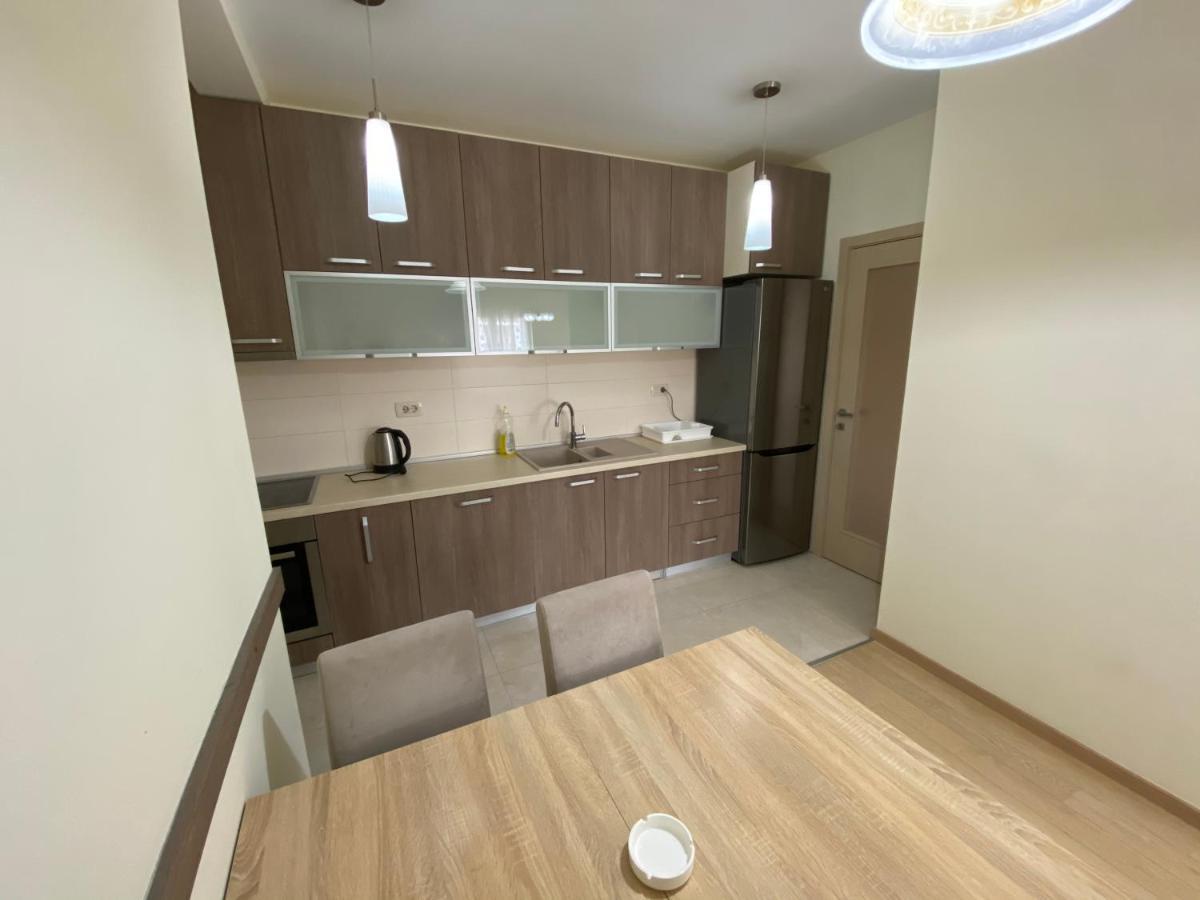 Fanky City Apartments พอดโกริกา ภายนอก รูปภาพ