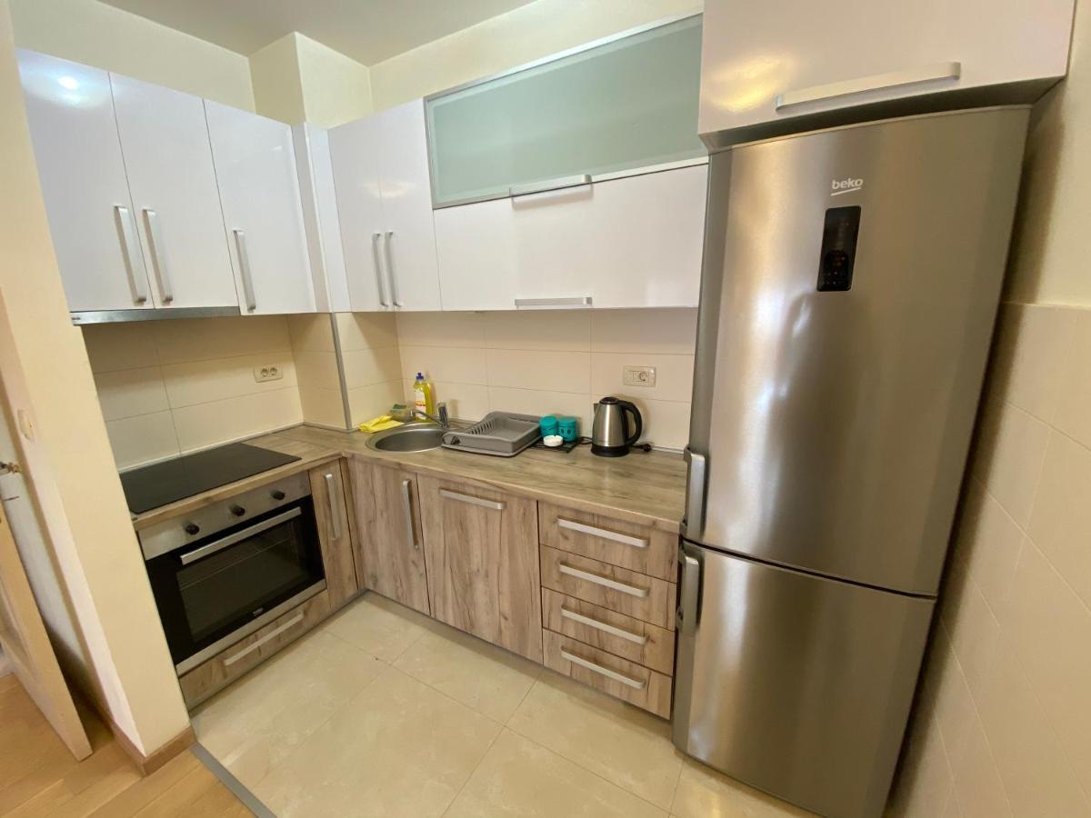 Fanky City Apartments พอดโกริกา ภายนอก รูปภาพ